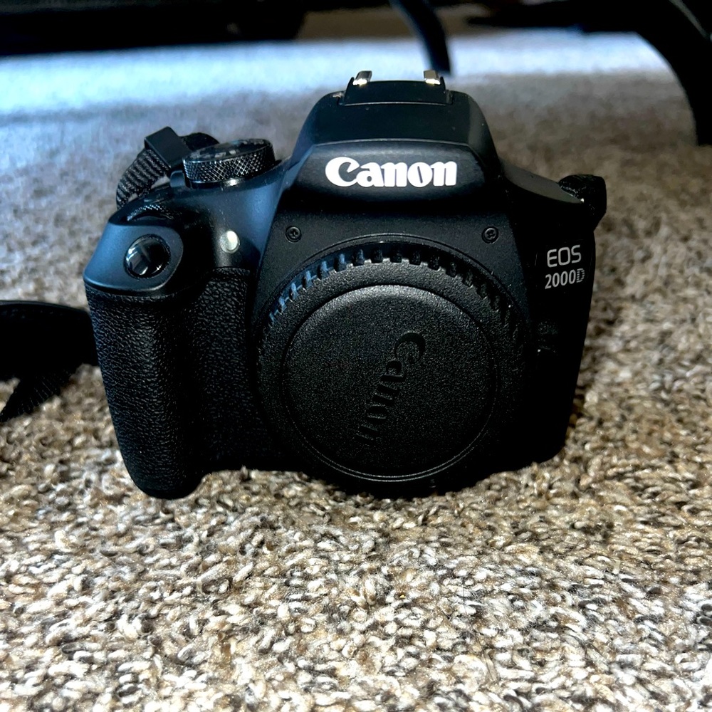 Canon 2728C002 EOS 2000D 18-55mm III Lens 24.1MP DSLR Camera